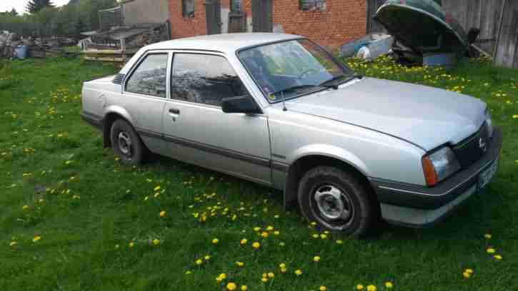 Opel Ascona C "Luxus", EZ.:84, 1,8E, G-Kat, 2-Türer, TÜV bis 03/15, Oldtimer