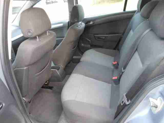 Opel Astra 1.4 Caravan Edition Euro-4 Klima