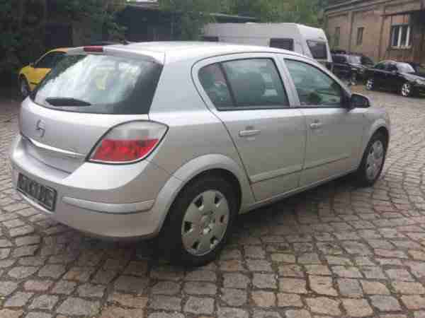 Opel Astra 1.6 Cosmo