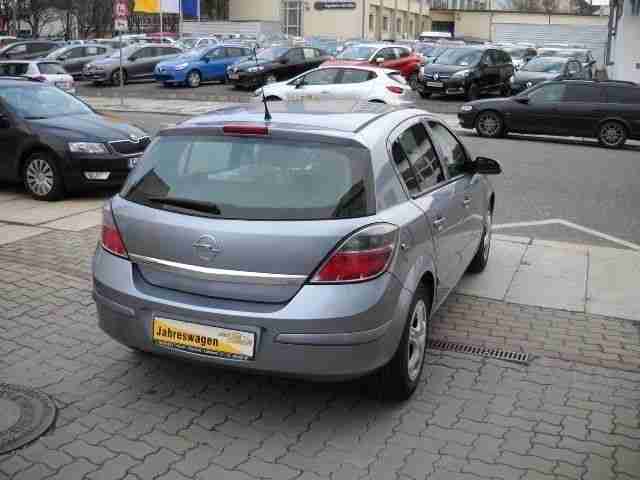 Opel Astra 1.6 Innovation