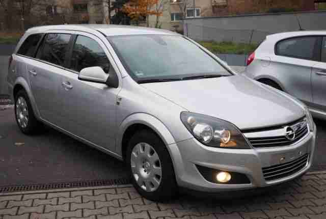 Astra 1.7 CDTI Caravan DPF Edition 111 Navi