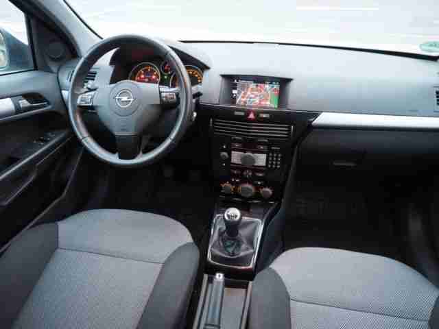 Opel Astra 1.7 CDTI Caravan DPF Edition 111 Navi