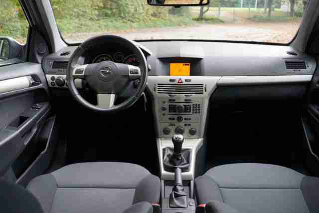 Opel Astra 1.7 CDTI Caravan DPF Edition **Navi**