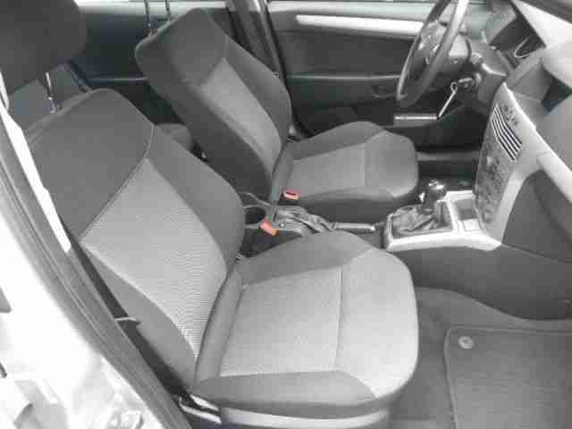 Opel Astra 1.7 CDTI Caravan DPF KLIMA 132 TKM