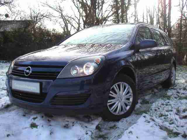 Astra 1.8 Automatik Navi TüvNeu Klima AHK Tempo