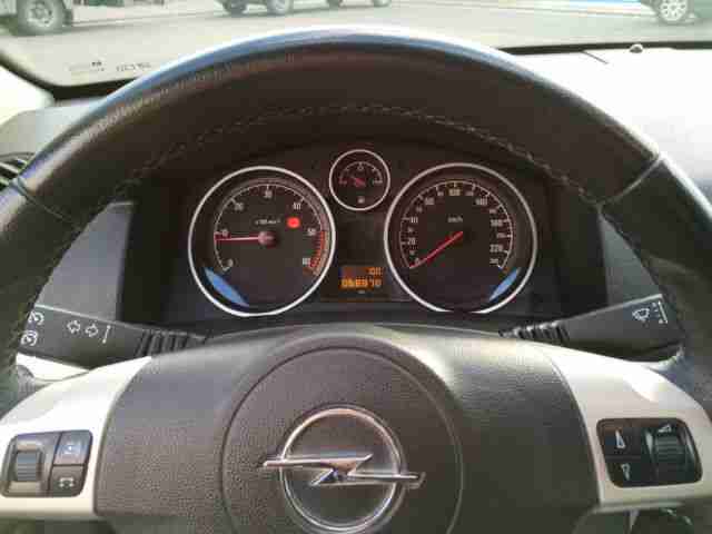 Opel Astra 1.9 CDTI Caravan DPF Innovation (Navi*AHK)