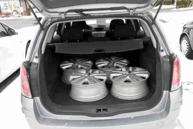 Opel Astra Car.Sel.110 Jahre 1.4 66kw Klimaanlage