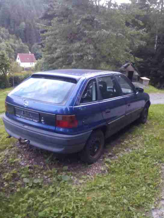 Astra F 1, 4 , Tüv 04 18