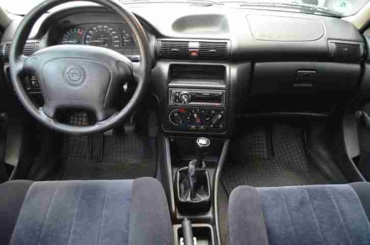 Opel Astra F erst 113000 km