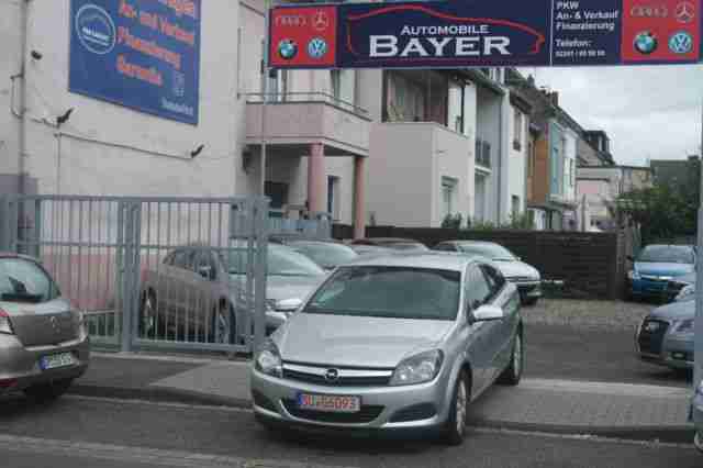 Opel Astra GTC 1.6