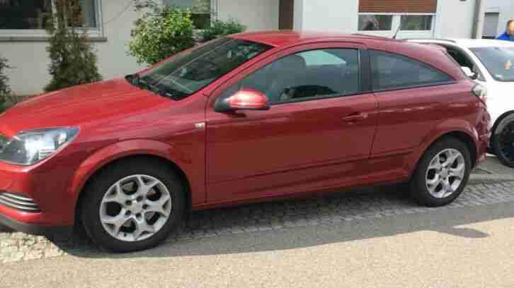 Opel Astra GTC 2.0 TURBO 200 PS