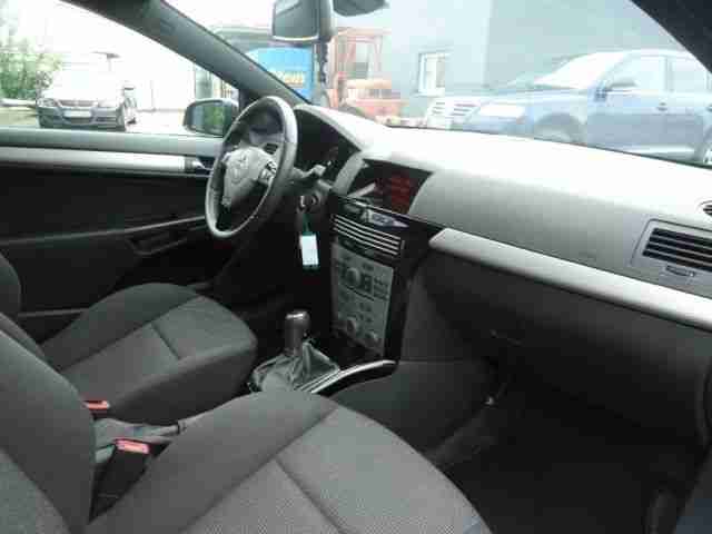Opel Astra GTC 2.0 Turbo Sport 18 Zoll