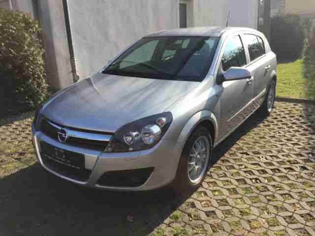 Astra H 1.6 Twin Top Lim. Edition Easytronic