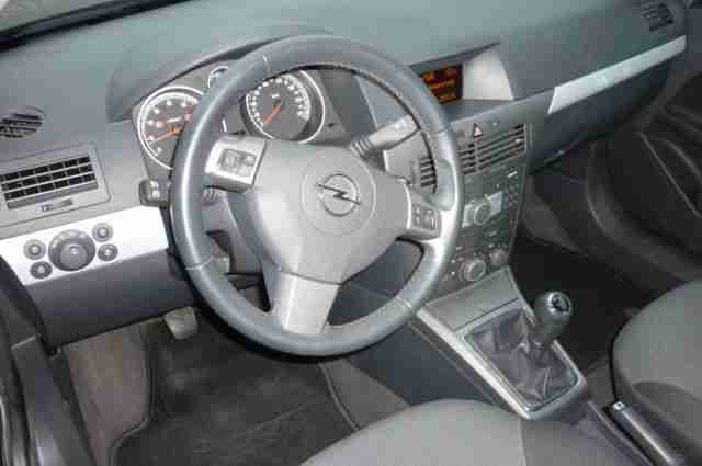 Opel Astra H Lim. Edition2.Hd,Scheckheft,Tüv Neu