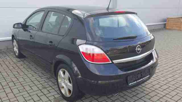 Opel Astra H Lim. Sport