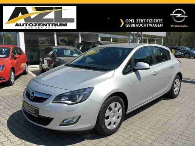 Opel Astra J 1.6 Edition