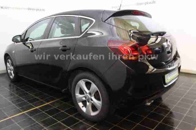 Opel Astra J 1,6 Turbo Lim. 5türig Sport AHK
