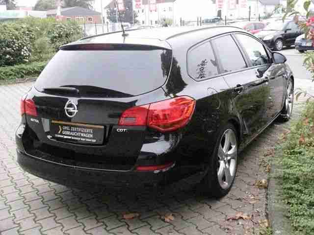 Opel Astra J ST 1,7 CDTI