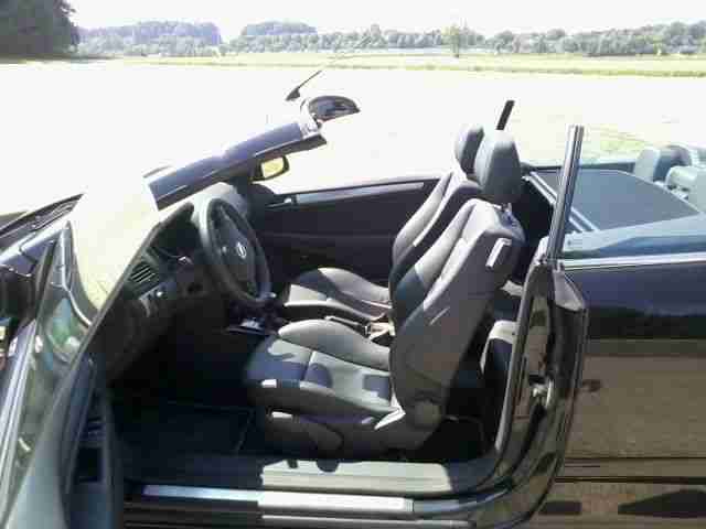 Opel Astra Twin Top 1.8 Cosmo mit Volllederaustattung