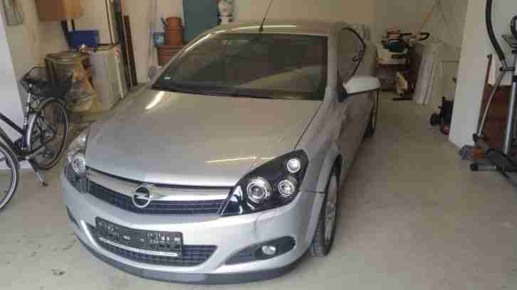 Astra TwinTop Twin Top