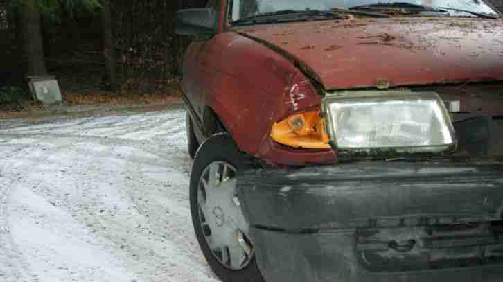 Opel Astra Unfallfahrzeug