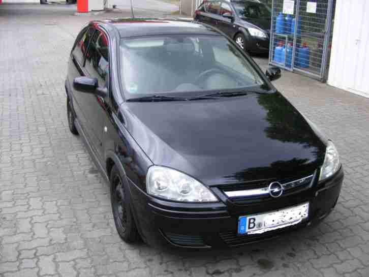 Corsa 1.0 12V Edition 3türig schwarz EZ 2006 95000