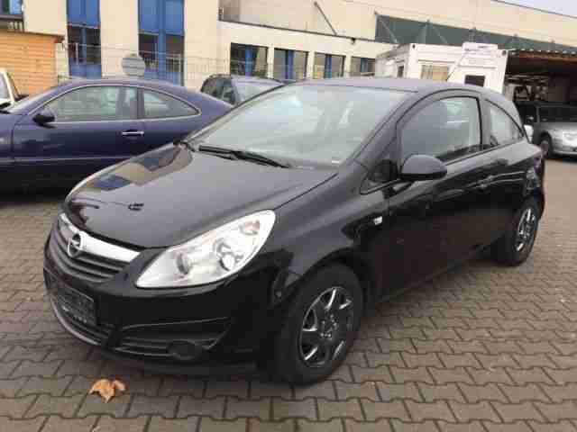 Opel Corsa 1.0 12V Klima Tempomat 8xBereift 1.Hand