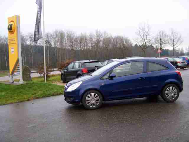 Corsa 1.2 16V Cosmo