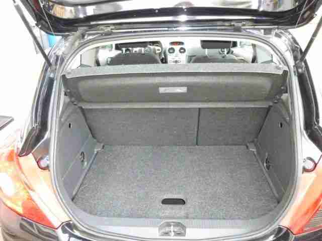Opel Corsa 1.2 16V * KLIMA * TEMPOMAT *