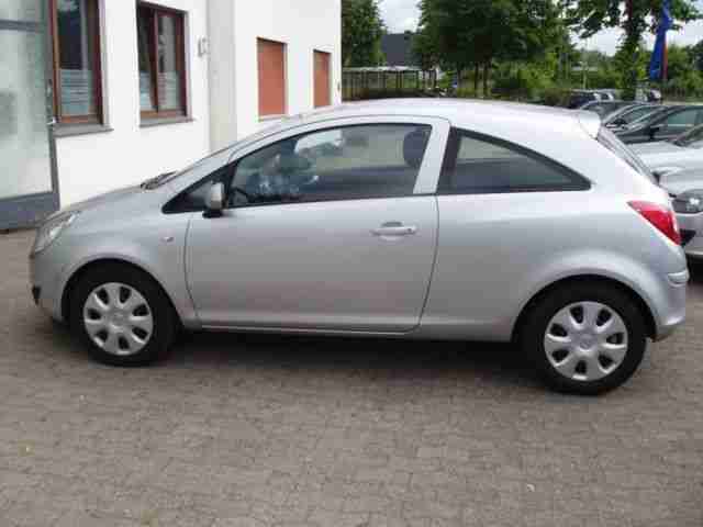 Opel Corsa 1.4 16V Automatik Edition orig.10,500km