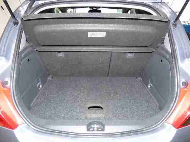 Opel Corsa 1.4 16V Sport