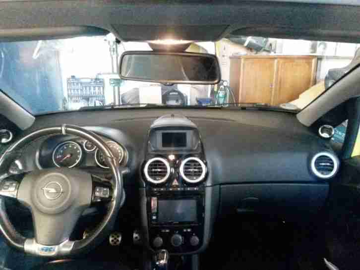 Opel Corsa 1.6 Turbo OPC