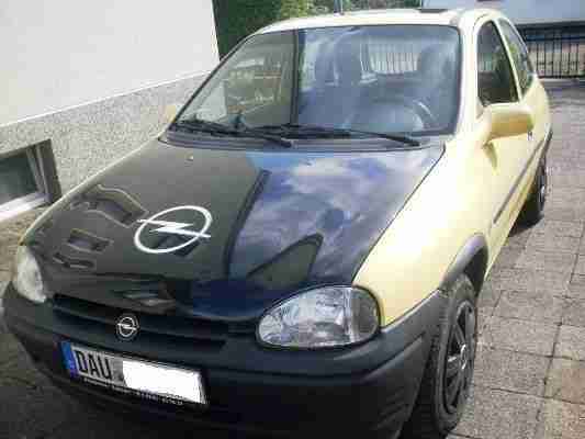 Opel Corsa B 1.0, EZ: 2000, gelb-schwarz, guter Zustand, mit Tüv