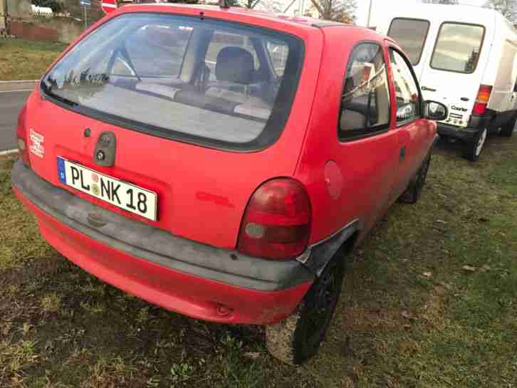 Opel Corsa B 1,2 L 33kw 220000km TÜV bis 03/17