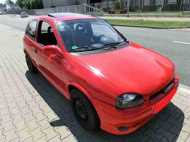 Opel Corsa B GSI Anzahl der Vorbesitzer 1 GLASSCHIEBEHEBEDACH SERVO AIRBAG