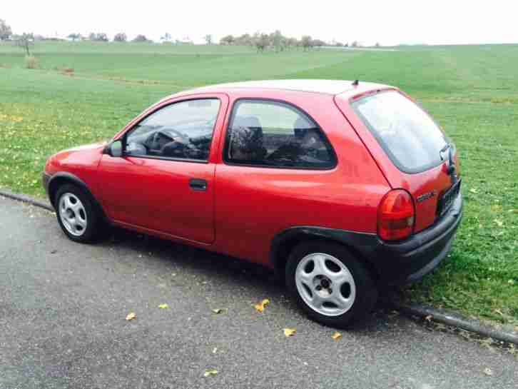 *** Opel Corsa B / rot metallic / 8-fach bereift***