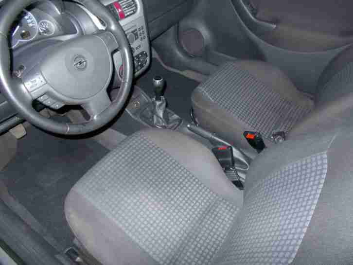 Opel Corsa C 1,0 12 V Ez.: 09.2005 Klima, Servo ; Tüv : 09.2017