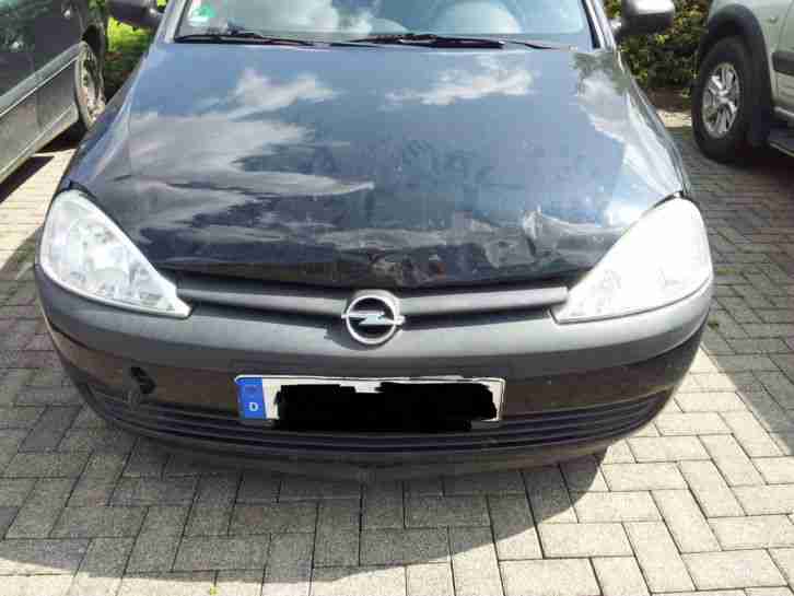 Opel Corsa C 1.0 mit Motor und Frontschaden