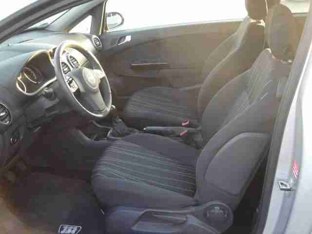 Opel Corsa D 1.4 Twinport Edition 111 Jahre,3tg, Klim