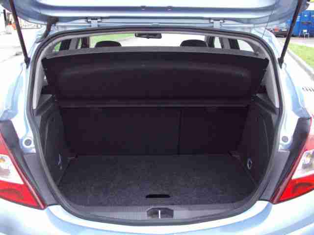 Opel Corsa D Cosmo Klimaautomatik,Sitzheizung,DPF,NSW
