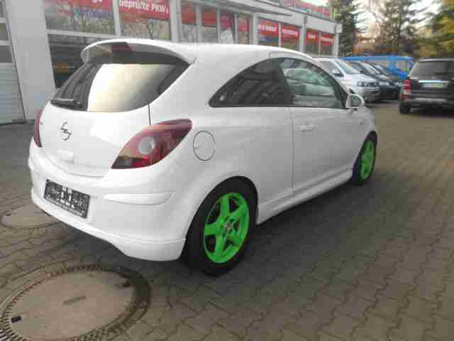 Opel Corsa D GSI "WEISS"8xBEREIFT"KLIMAAUTOMATIK"