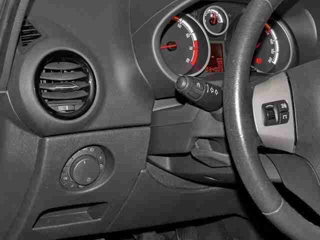 Opel Corsa D Innovation - Klima,BC,Tempomat,Sitzh,LM