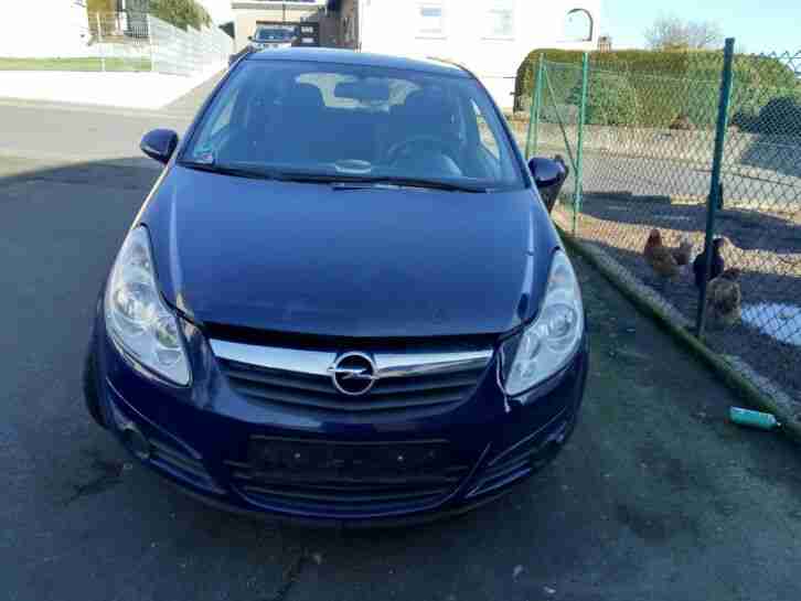 Opel Corsa D mit 2 Jahre TÜV Motor überholt 1, 0 12v