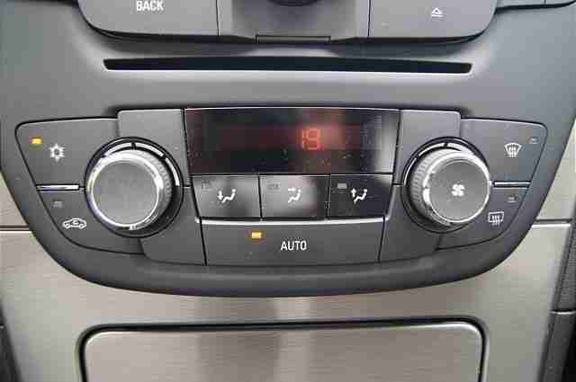 Opel Insignia 2.0 CDTI Selection *Radio CD*Klima*Nebe