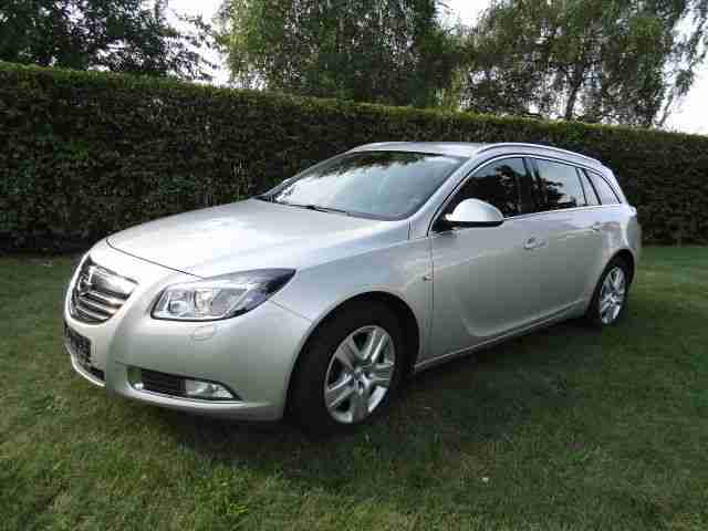 Opel Insignia 2.0 CDTI Sports Tourer Sport Xenon