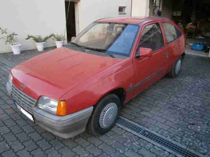 Opel Kadett E 1,2SC rot Baujahr 1984 - Oldtimer - In 3 Monaten 30 Jahre alt