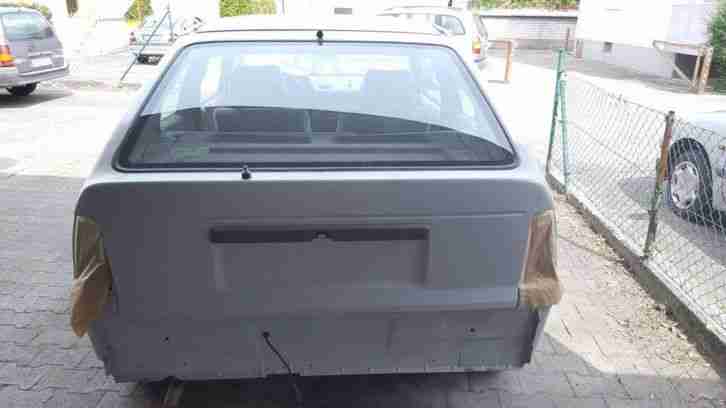 Opel Kadett-E CC 3 tuerig