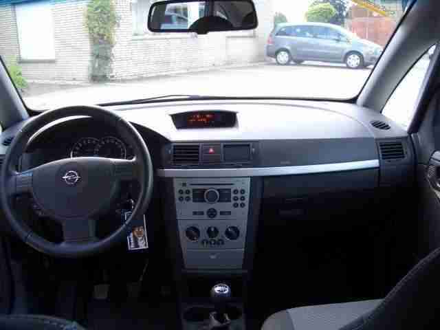 Opel Meriva 1.6 16V Cosmo(1 Hand,Winterräder)