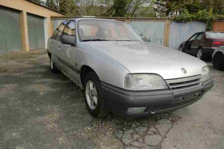 Opel Omega A 2.0 CD Automatic Bastlerfahrzeug