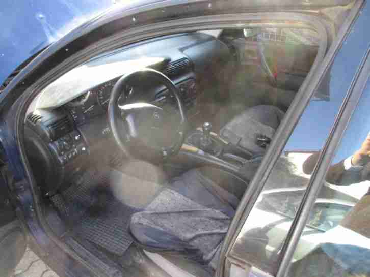 Opel Omega B 2.0 Benziner ;BJ1996,469tkm,TÜVbis10/15,fahrbereit,8 fach bereift,